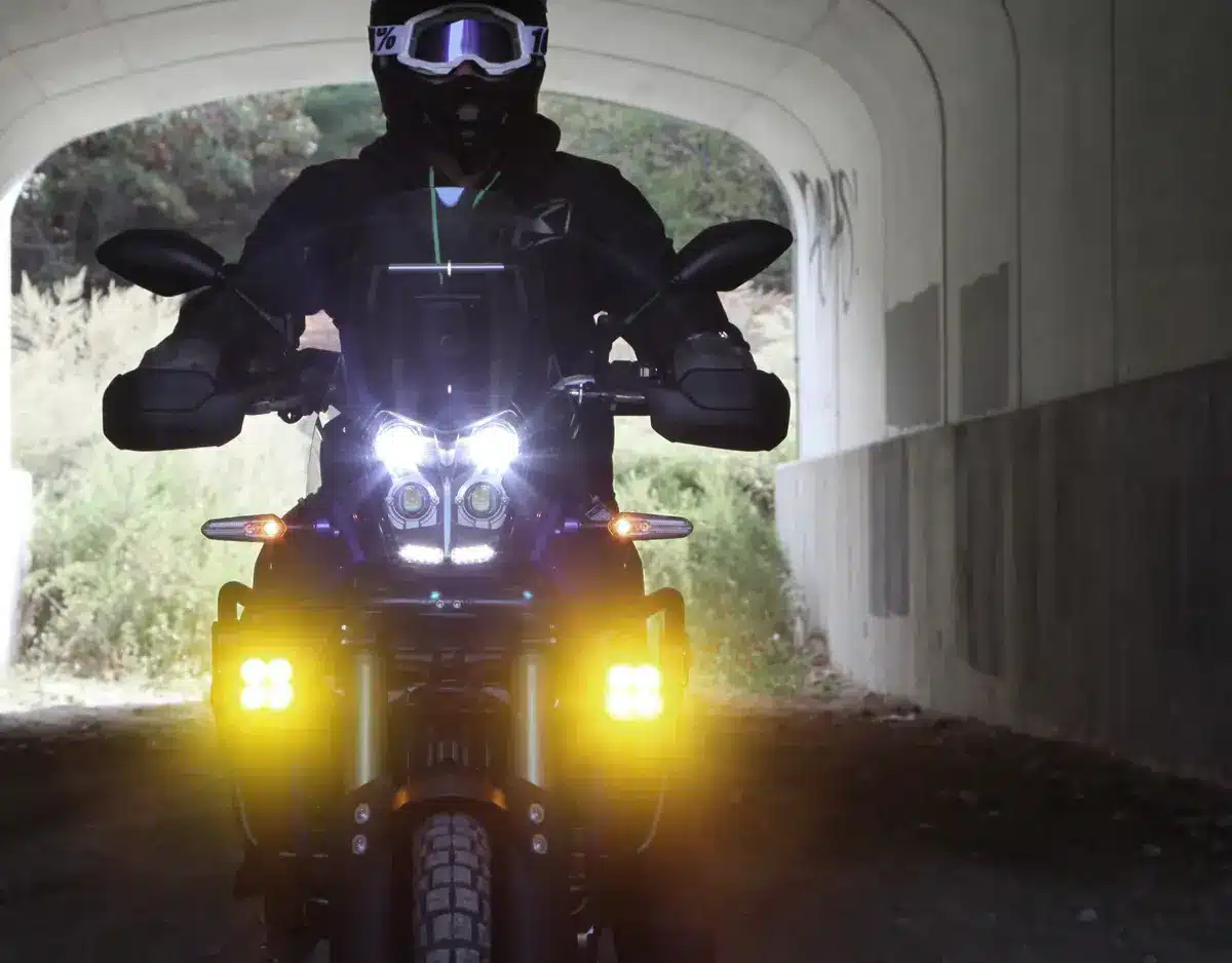 DL4 LED Light Pods with DataDim™ Technology - Image 5