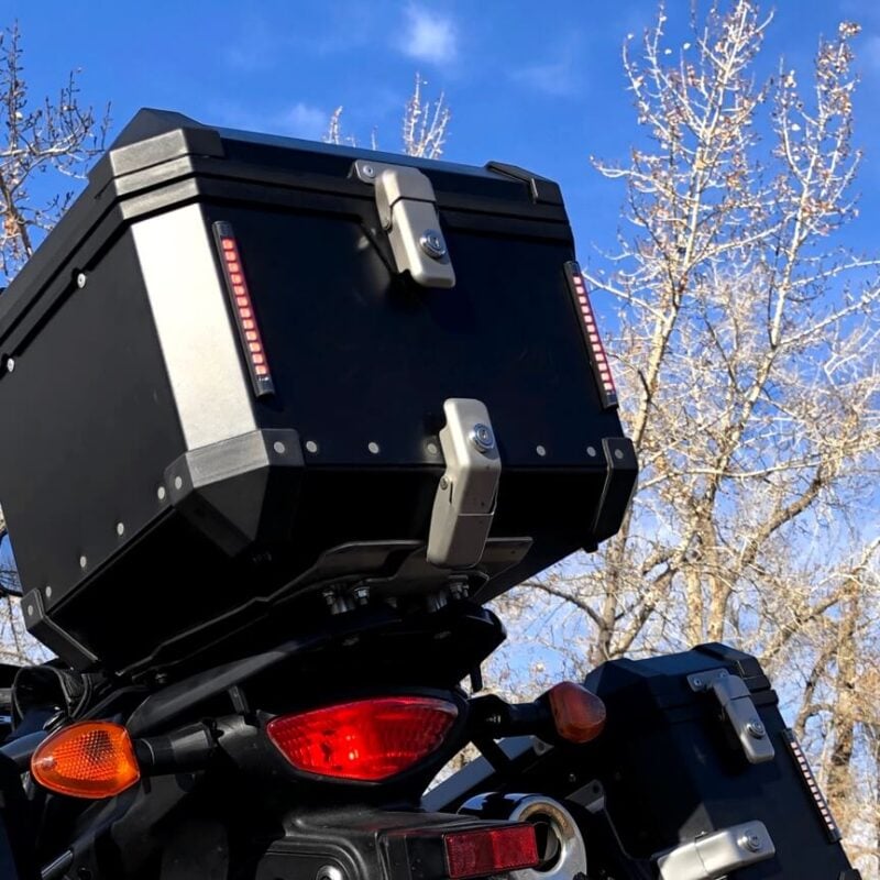 UNIVERSAL TOP CASE LIGHT KIT, BI-COLOR - AdMore Lighting Inc.